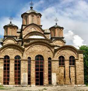 2018/08/images/tour_267/manastir-gracanica-kosovo.jpg